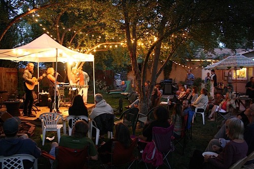 backyard-concert-with-Narayan-and-Janet